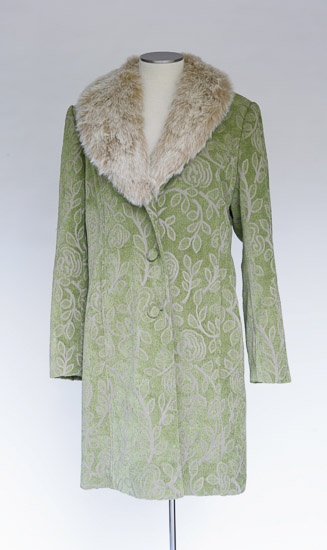 Short Green Coat with Fake Fur Collar $10