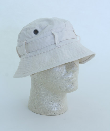 White Belted Canvas Bucket Hat $4