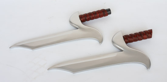 Dagger Pair        (15